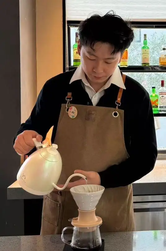 咖啡制作_刘屹杨