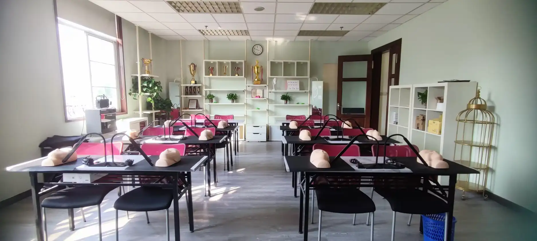 化妆-松江锦昔路