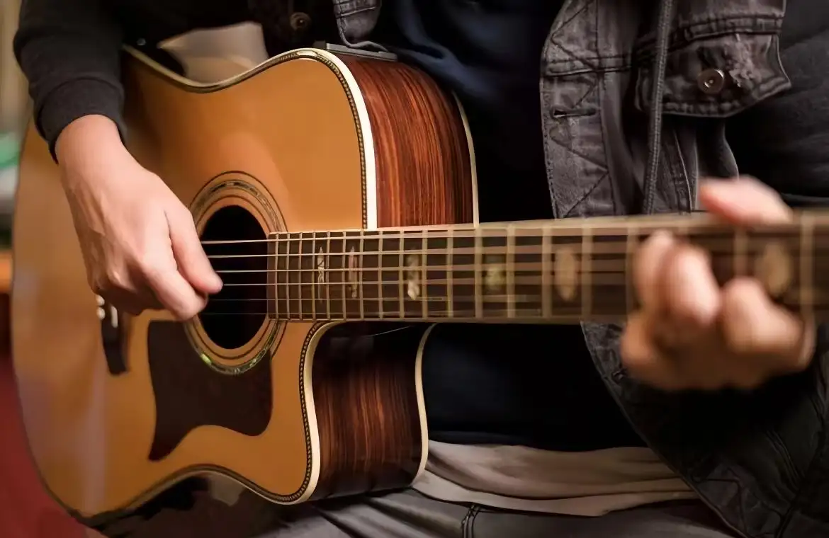 吉他-闵行合川路