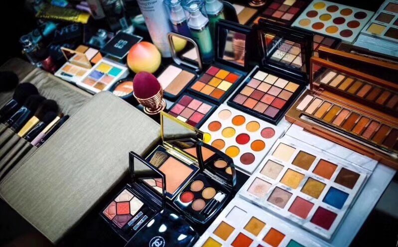 化妆-静安南京西路_cover